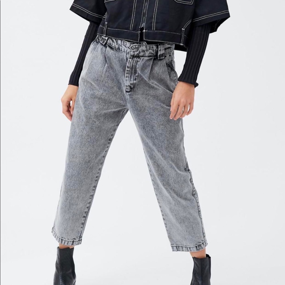 UO BDG Sofie pleated stone wash jeans - Picture 1 of 4